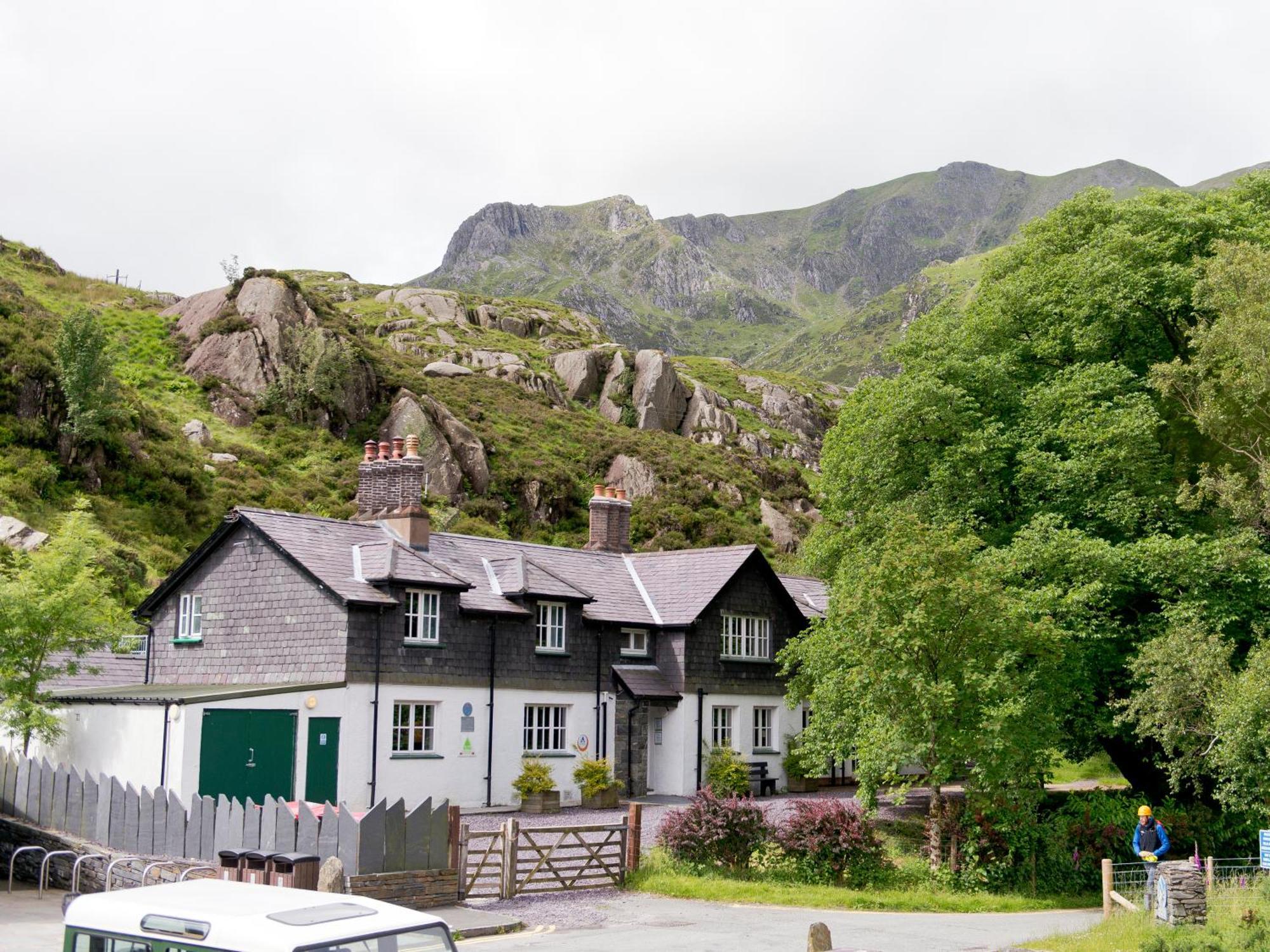 Yha Idwal Cottage Bethesda Exterior photo